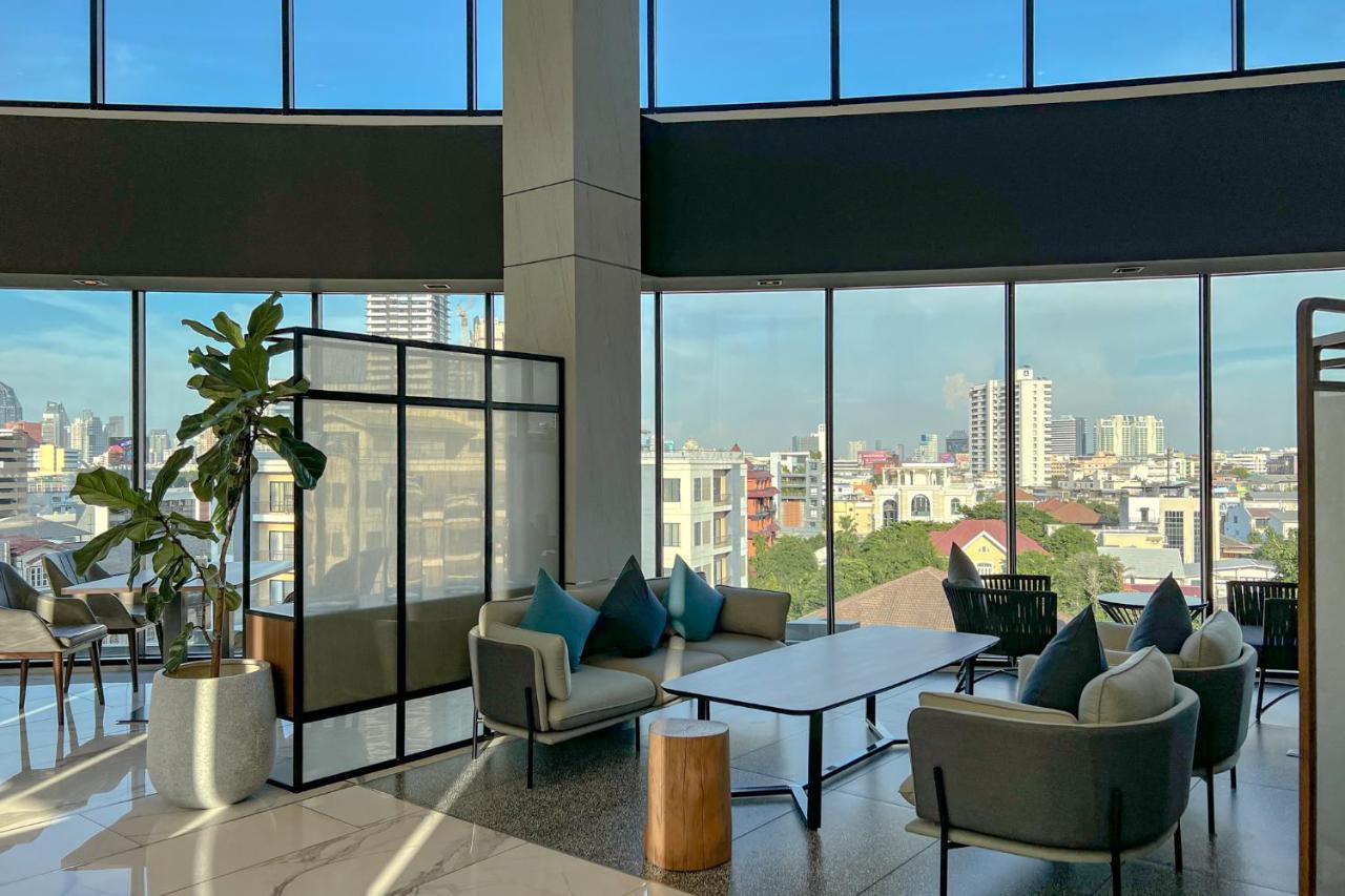 Amanta Hotel & Residence Sathorn Банкок Екстериор снимка