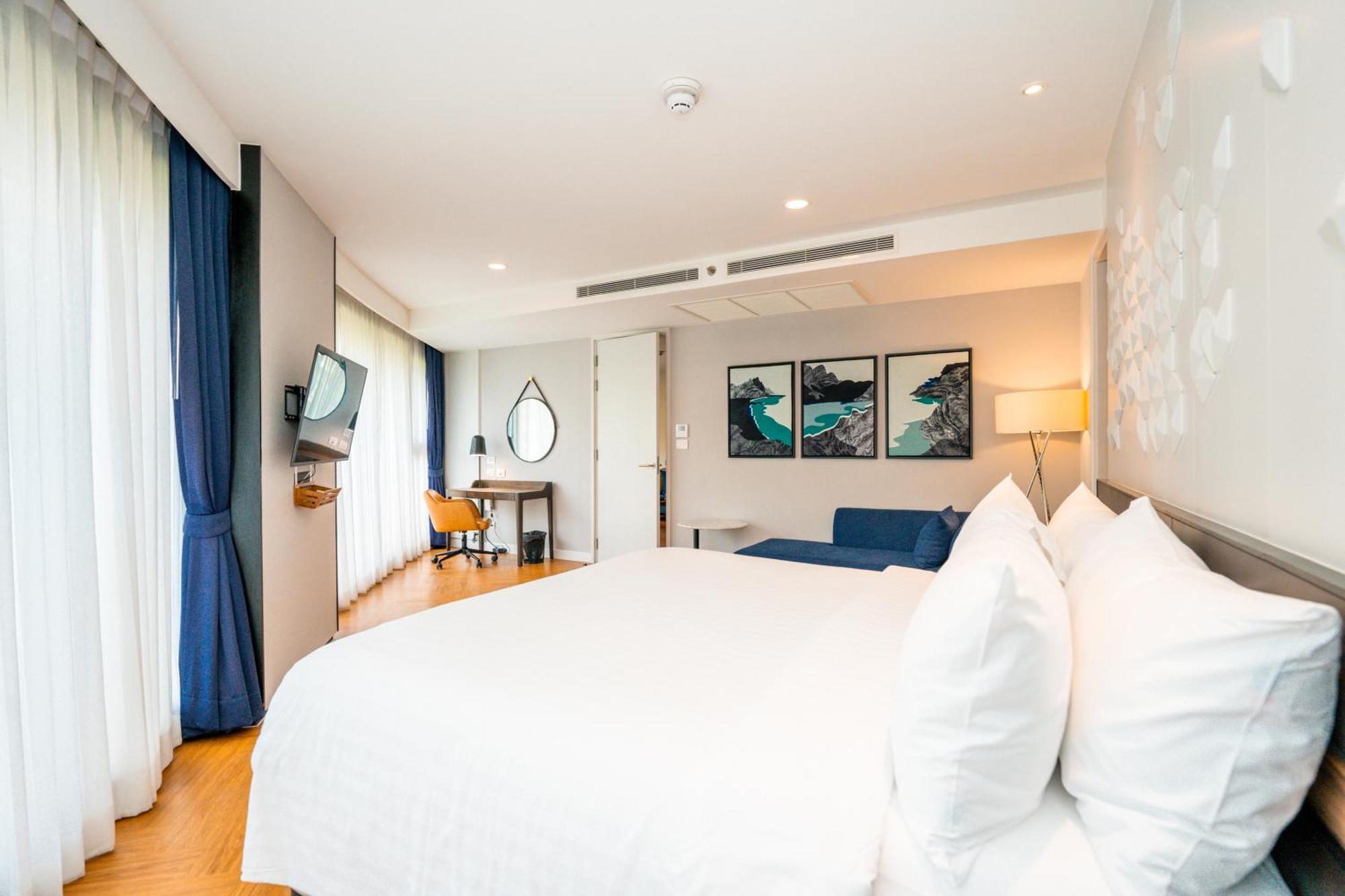 Amanta Hotel & Residence Sathorn Банкок Екстериор снимка