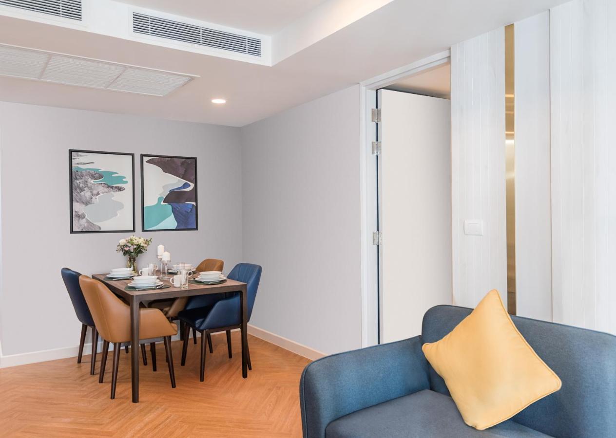Amanta Hotel & Residence Sathorn Банкок Екстериор снимка